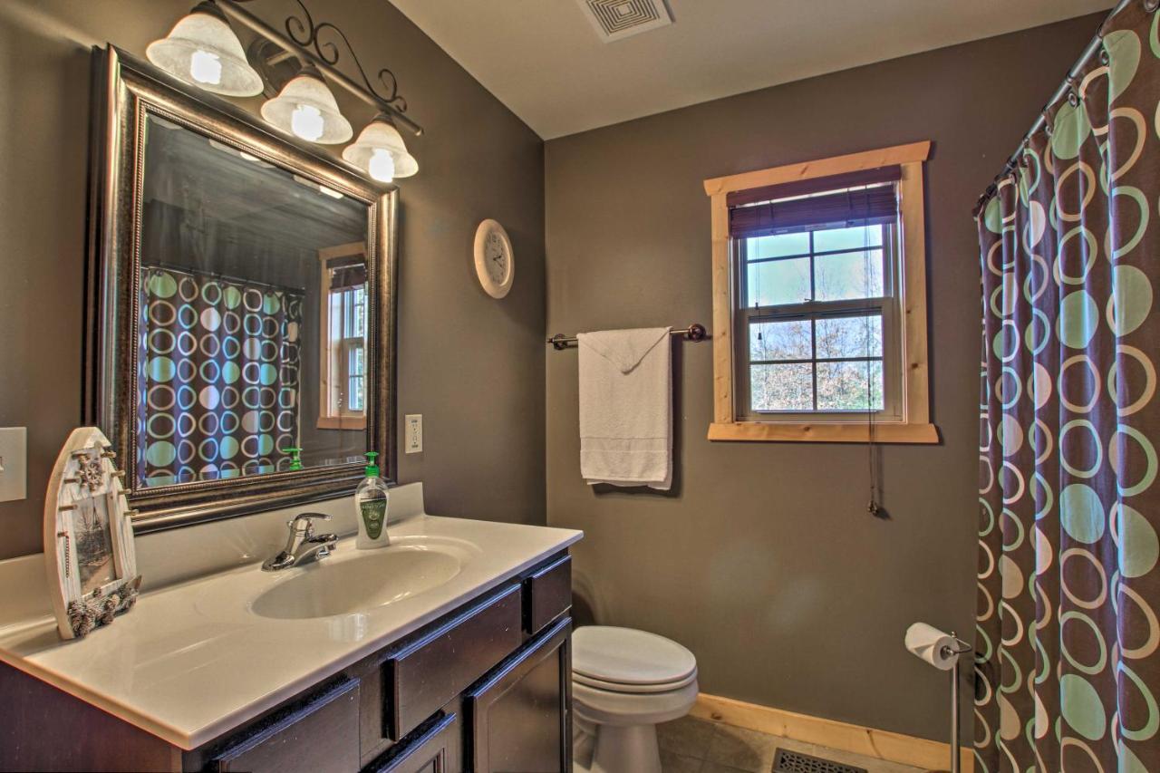 Updated Rural Retreat In New Haven Near Vineyards! Екстер'єр фото