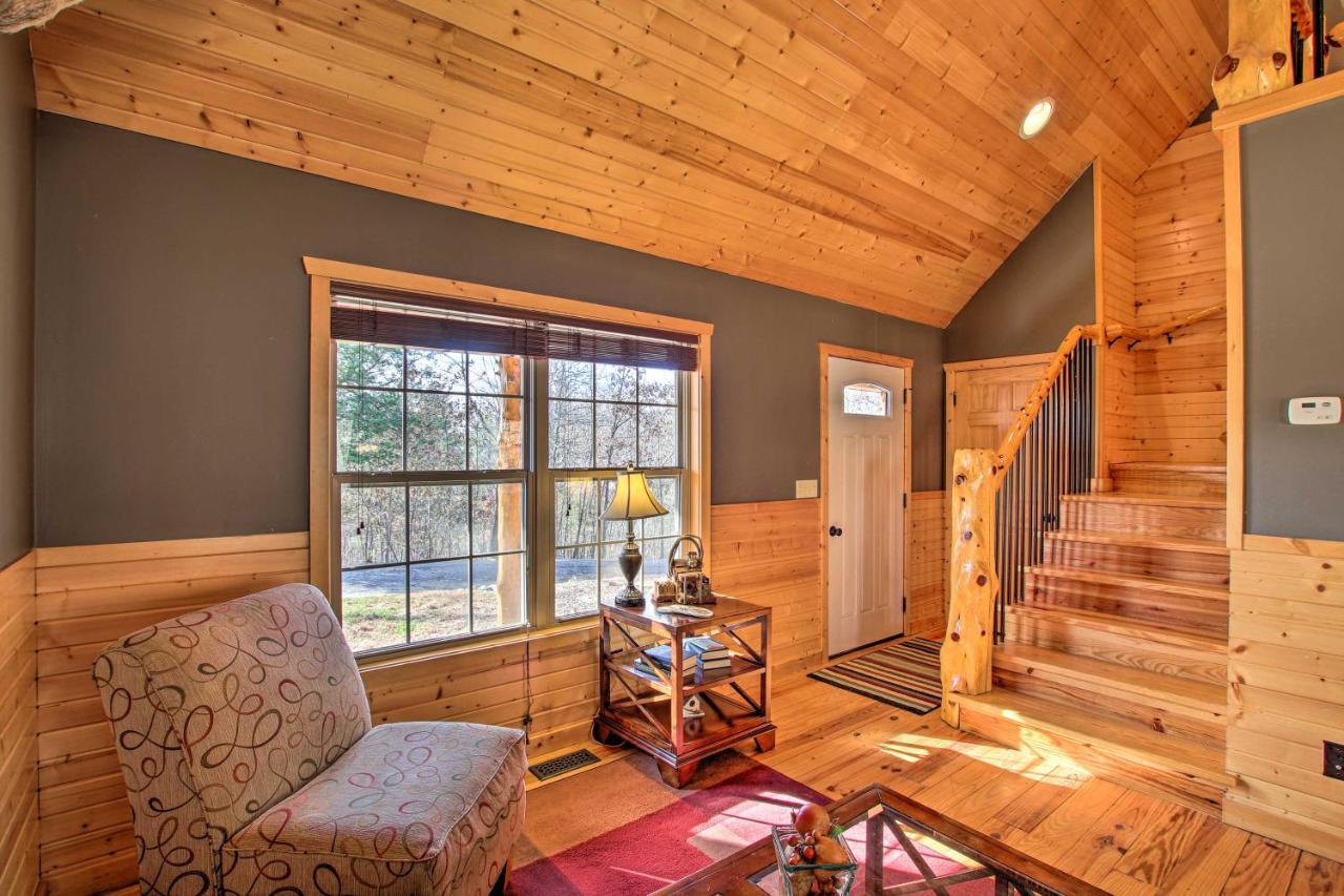 Updated Rural Retreat In New Haven Near Vineyards! Екстер'єр фото