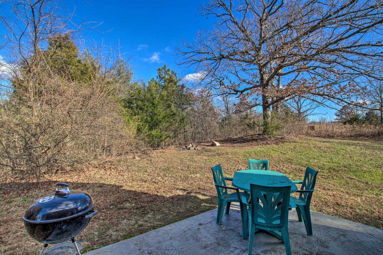 Updated Rural Retreat In New Haven Near Vineyards! Екстер'єр фото