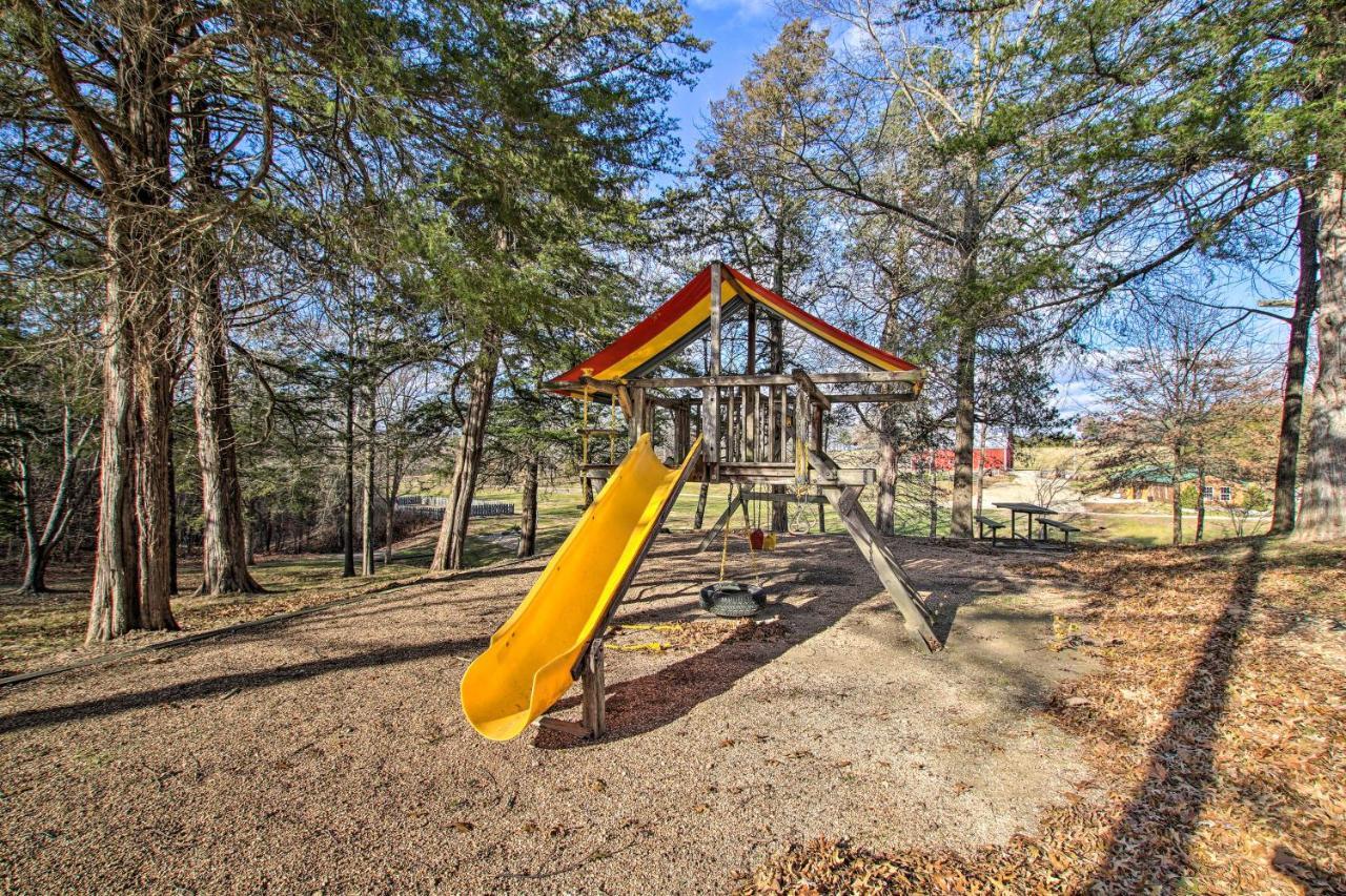 Updated Rural Retreat In New Haven Near Vineyards! Екстер'єр фото